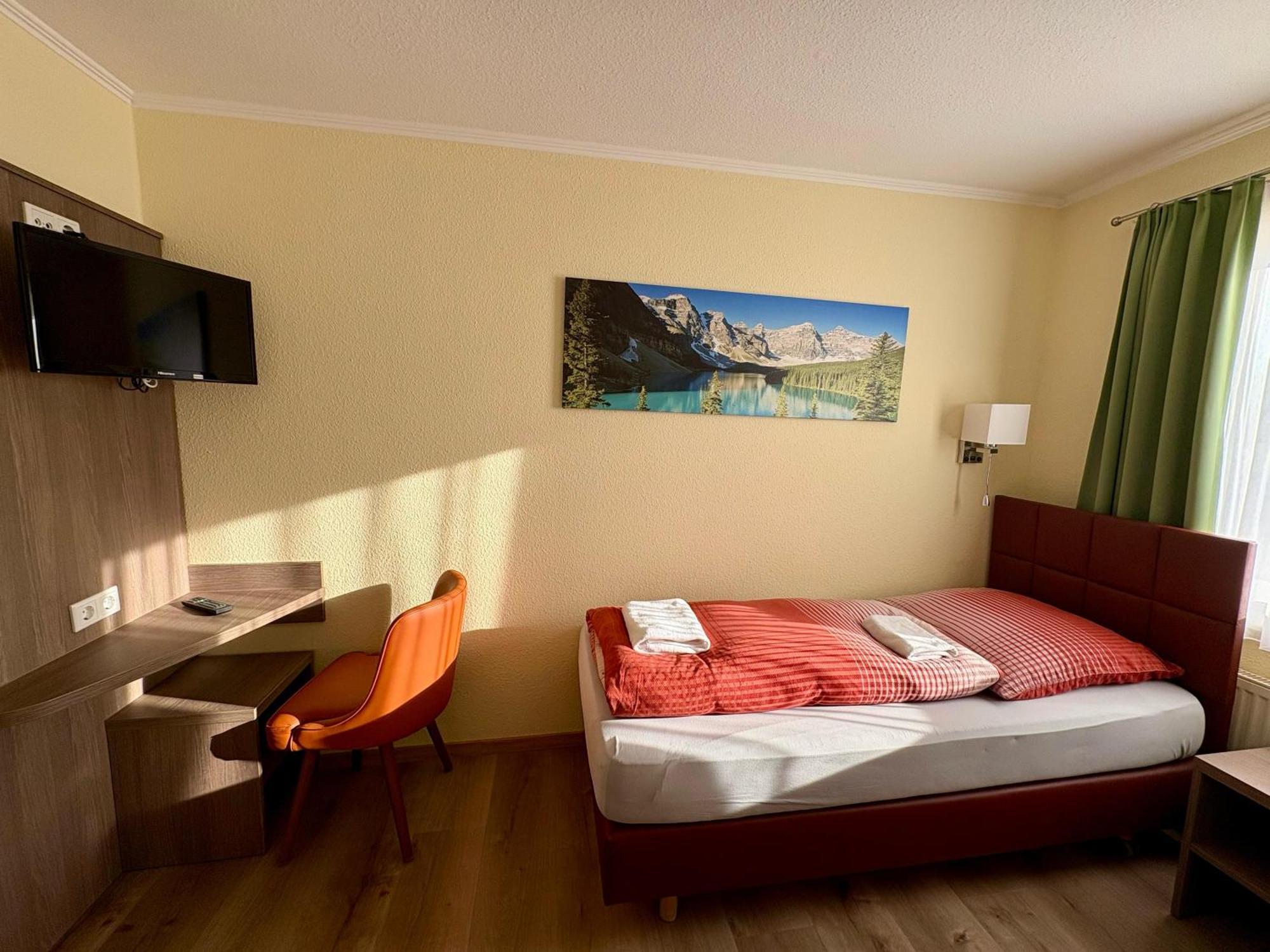 Ellen Hotel Harrislee Bagian luar foto