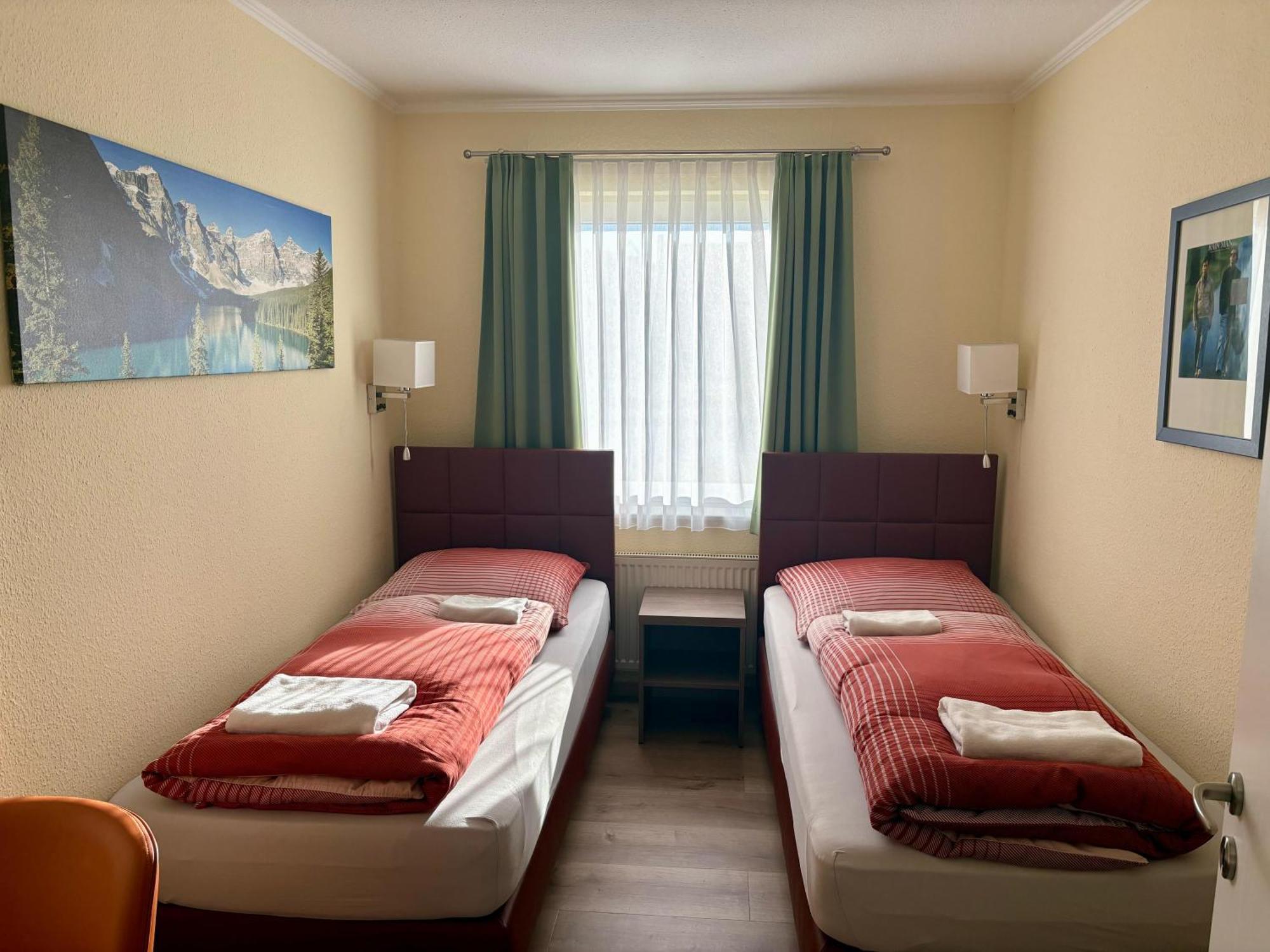Ellen Hotel Harrislee Bagian luar foto