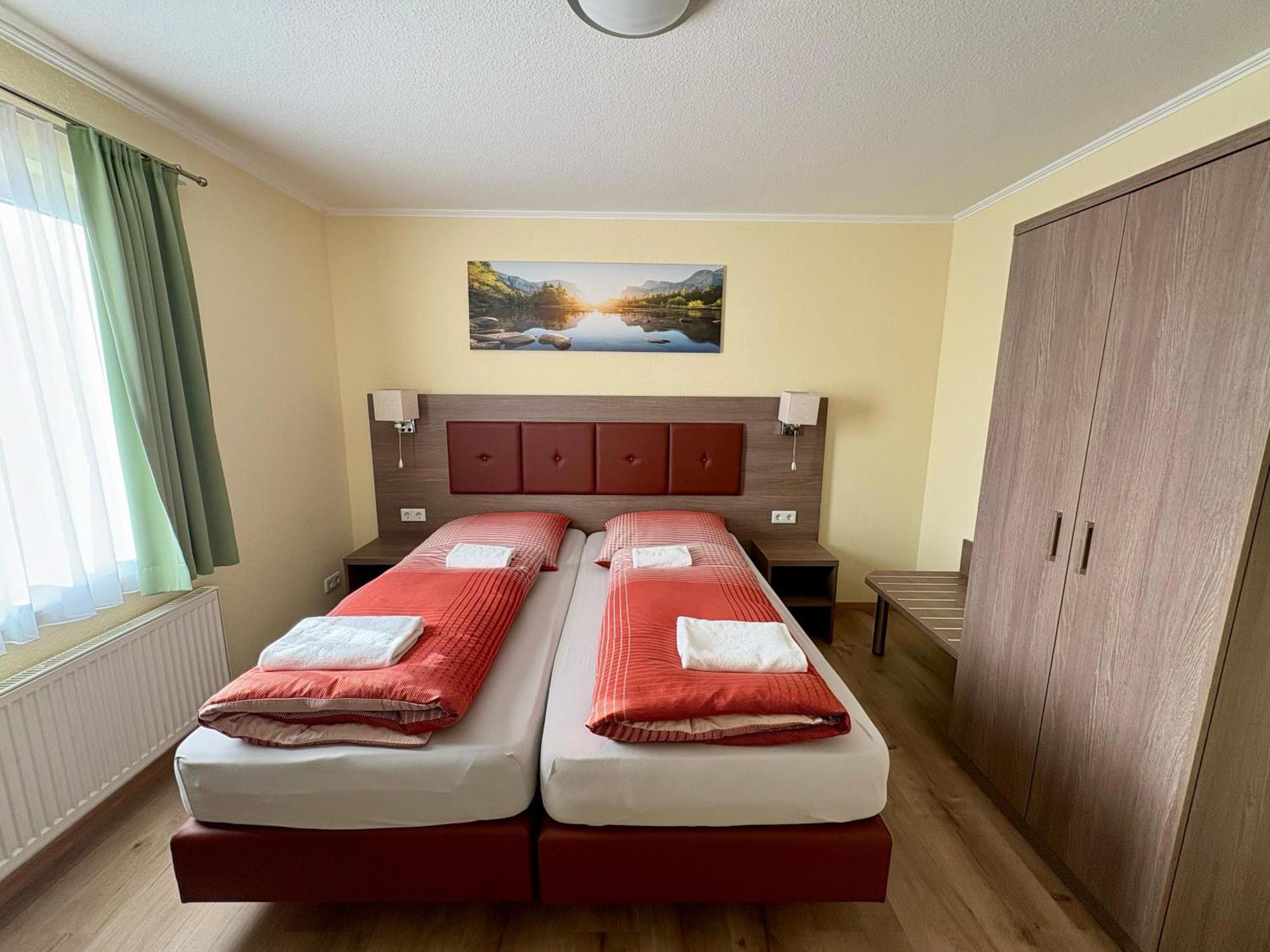 Ellen Hotel Harrislee Bagian luar foto