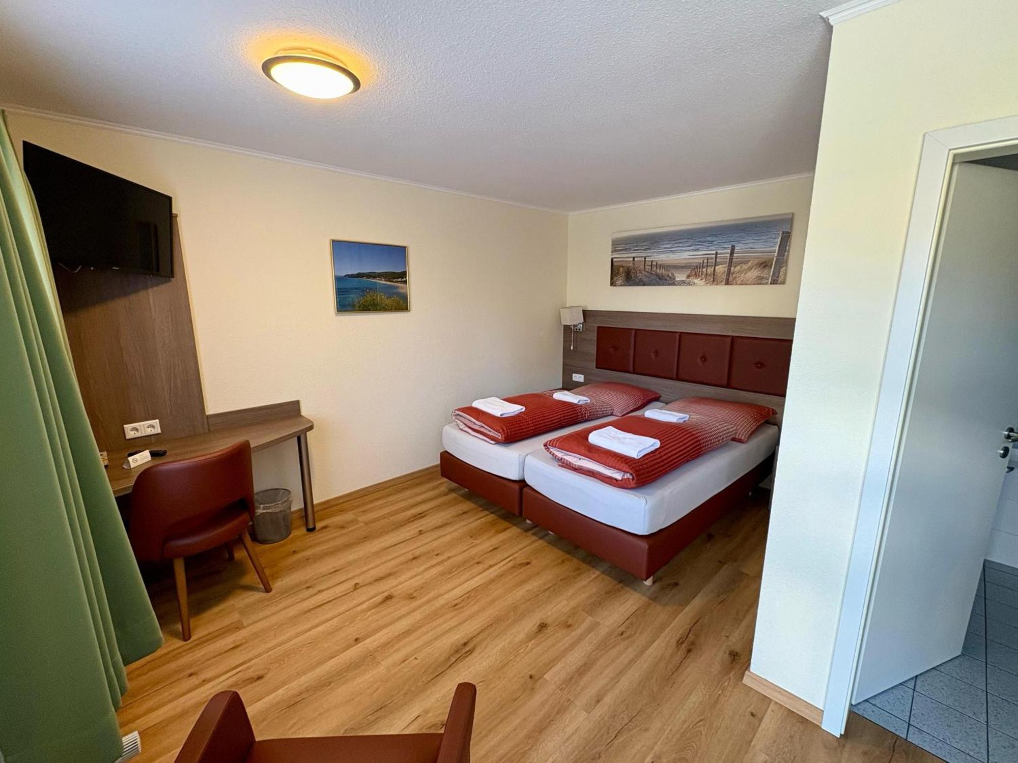 Ellen Hotel Harrislee Bagian luar foto